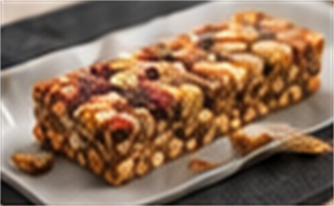 Barra de cereal con frutos rojos y semillas
